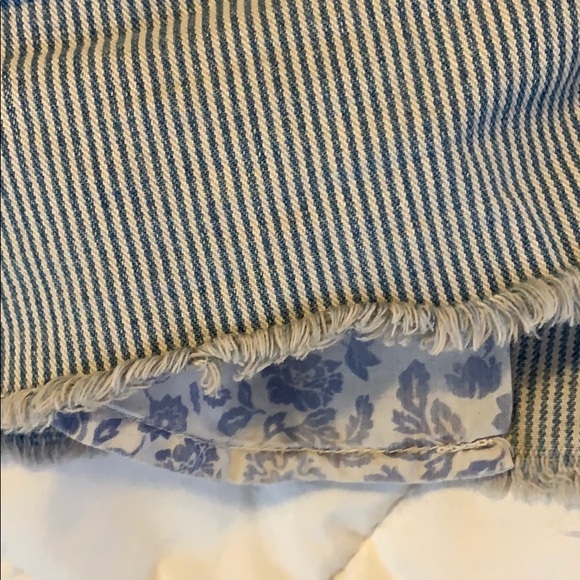 Short - Picture 3 of 4